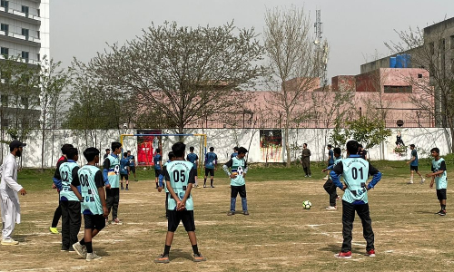 Anjuman-e-Faiz-ul-Islam boys win a day football tournament