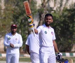 Shehzad, debutant Shafiq put Central Punjab in command