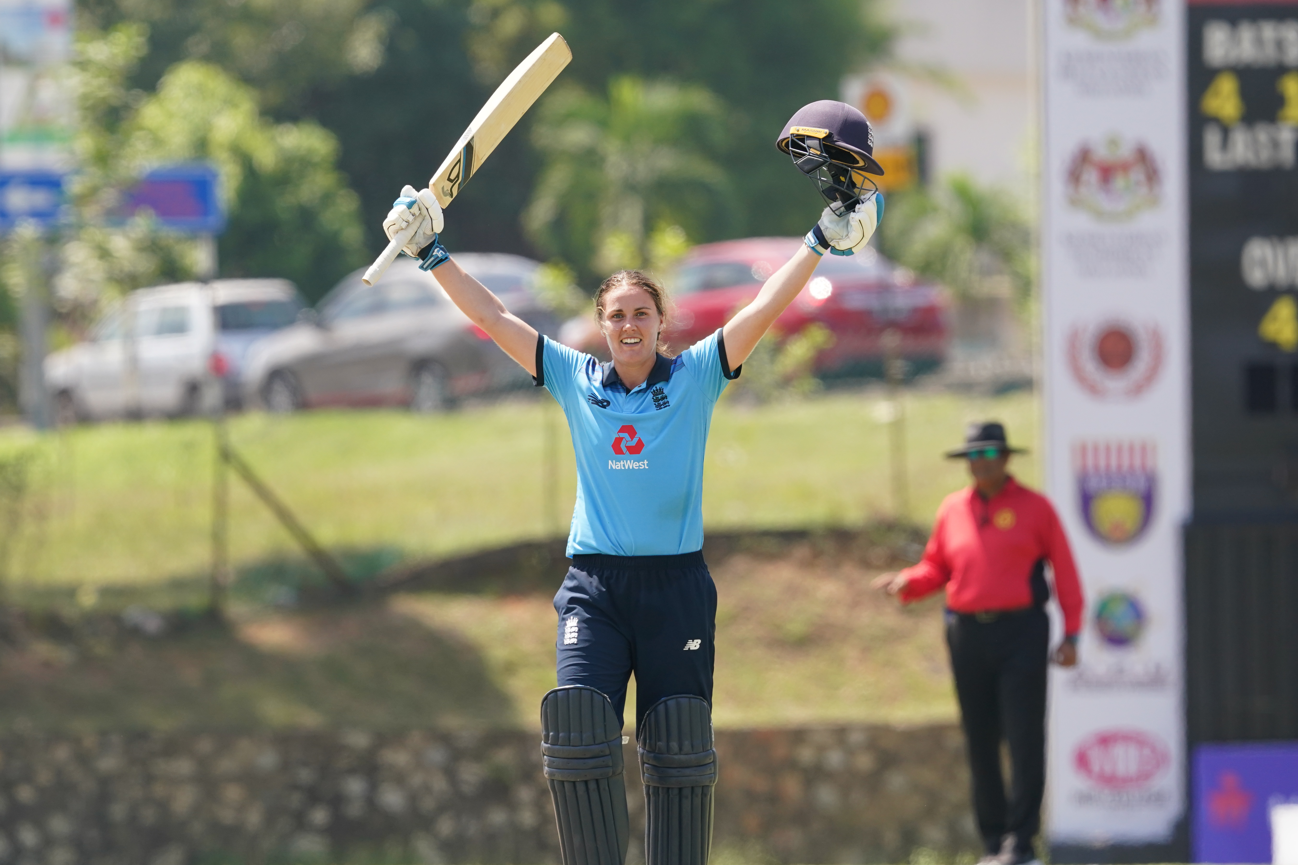 England Women beat Pakistan Women by 127 runs in ODI