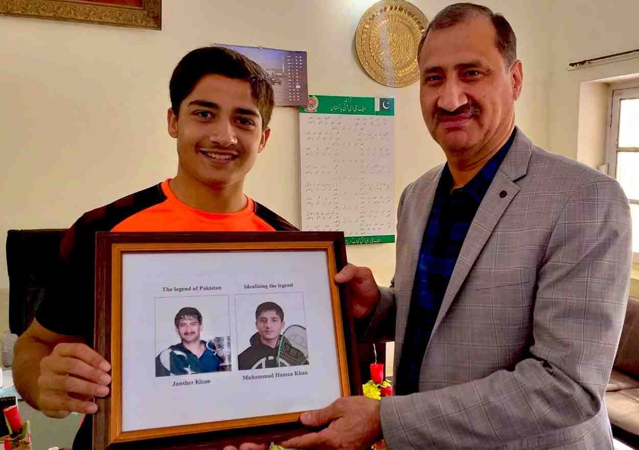 Squash News: Three Pakistani to Participate in World Junior