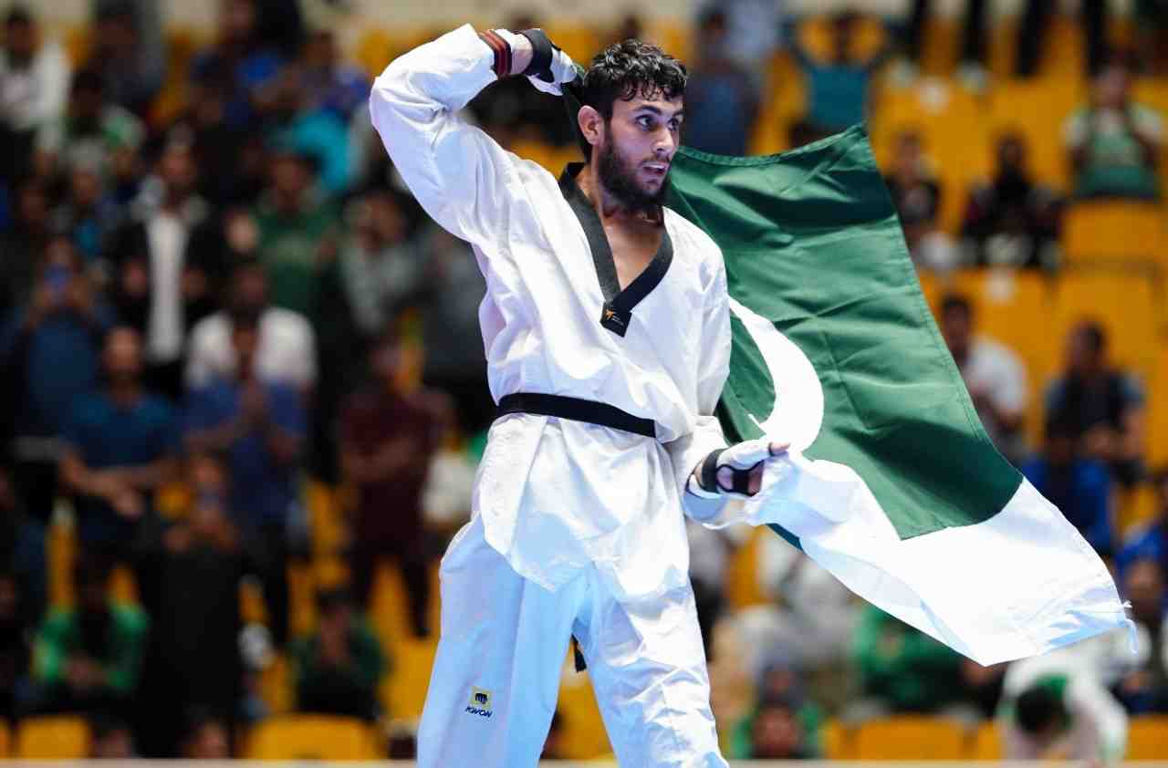 Asian Taekwondo: Ikhtisham defeats Rodriguez to win gold