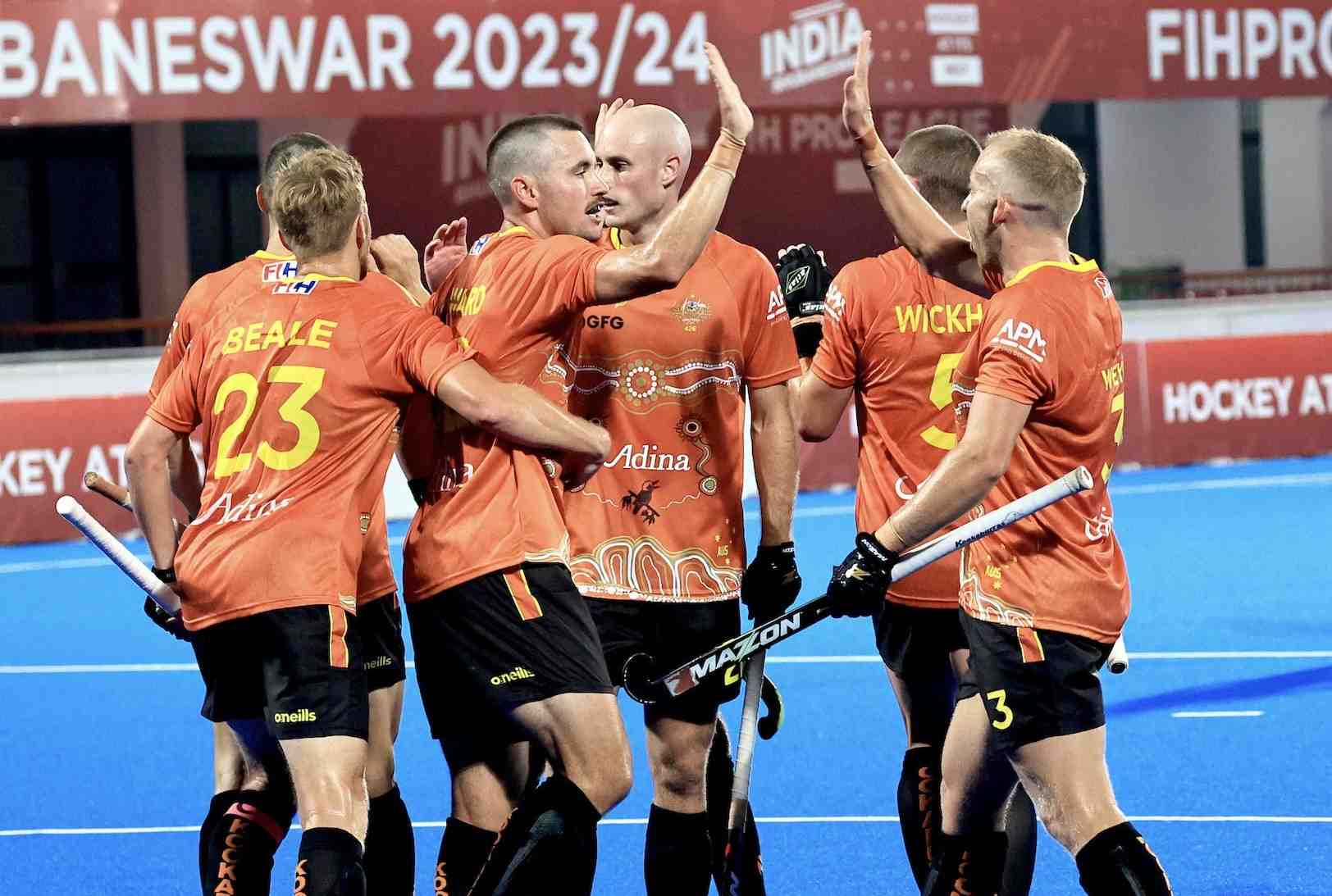 Dutch men dominate Spain as plucky Ireland succumb to Australia