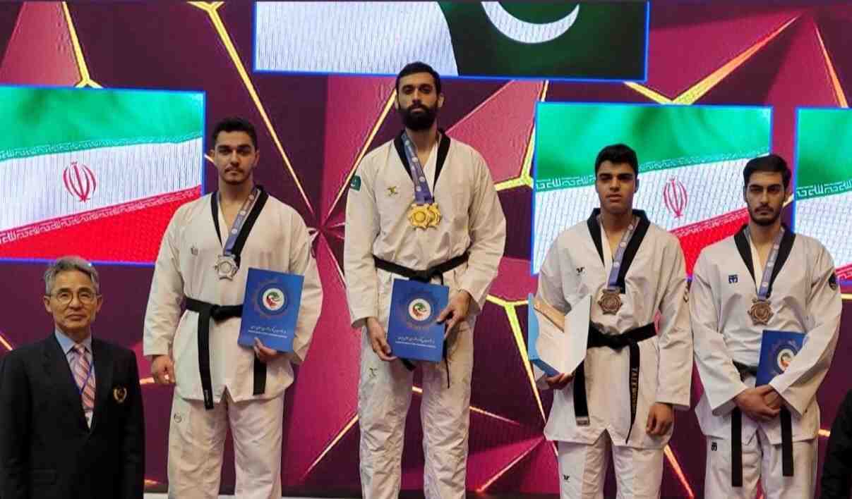 Hamza Saeed claims gold medal in Fajr Open Championship