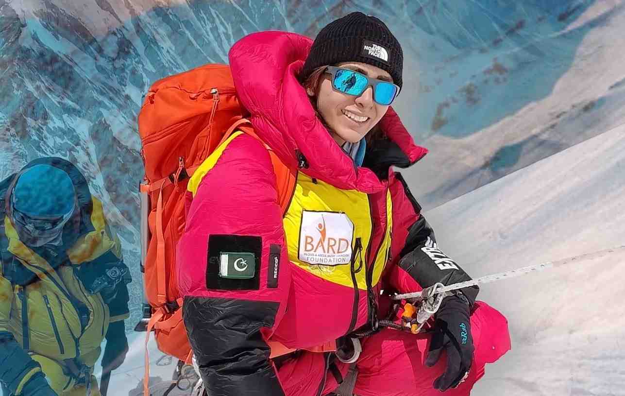 Pakistani cimber Naila Summits Makalu to set historic milestone