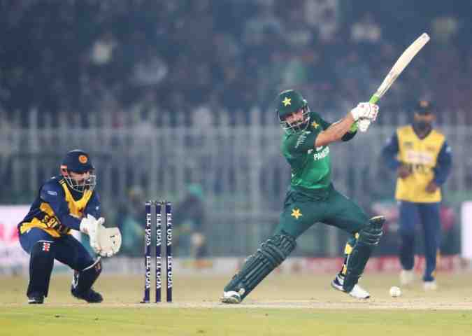 Pakistan outplay Sri Lanka by 7 wickets in T20 Tri-Nation