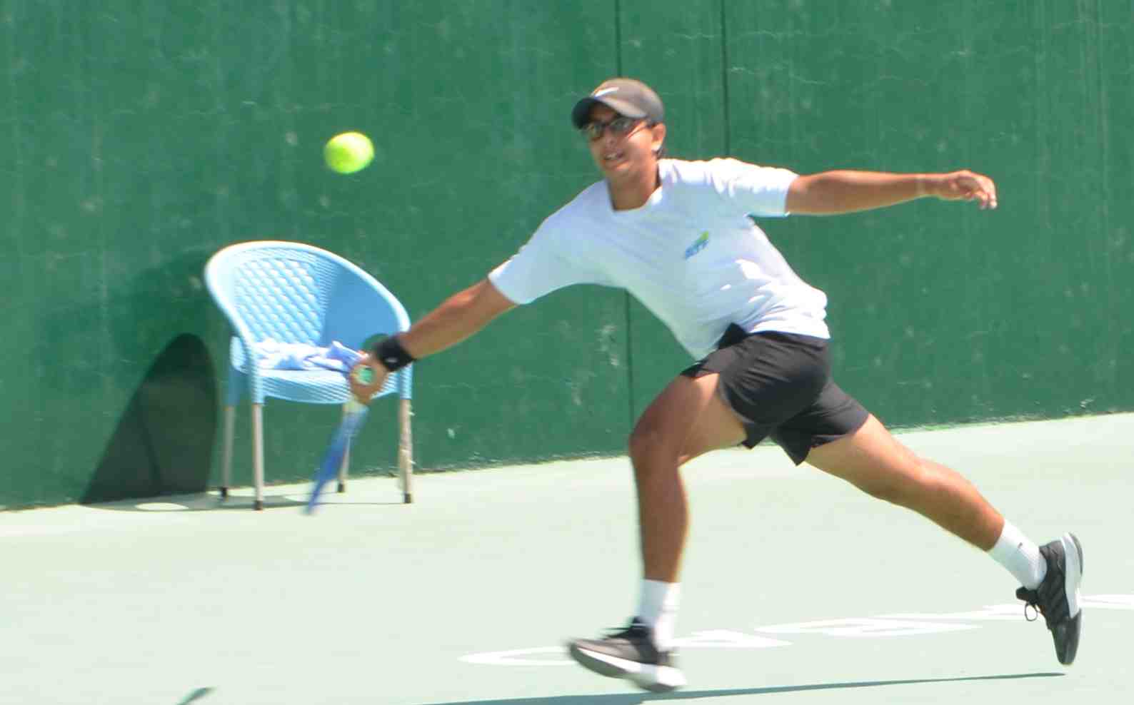 Mikeal Ali moves in Semifinals stage ITF Junior Tennis Championship