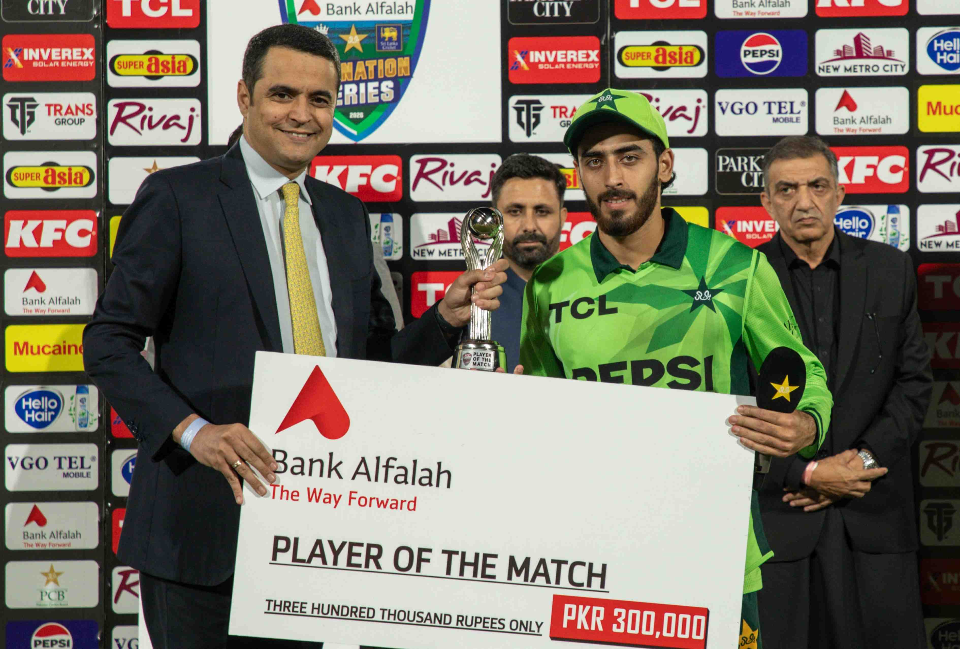 Pakistan beat England by 87 runs, Arafat & Hasan heroes