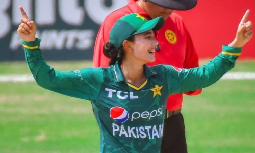 Tuba Hassan earns central contract