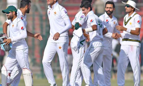 Karachi Test ends with massive win by Green Shirts by 263 runs