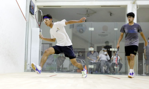 Squash: Mohammad Ashab crashes heavyweight Noor Zaman 3-2