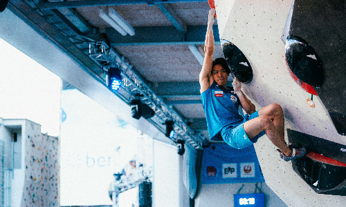 IFSC World Cup: YANNICK FLOHÉ BAGS FIRST PLACE IN BRIXEN