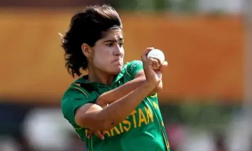 Diana Baig ruled out, Sadaf Shamas named replacement