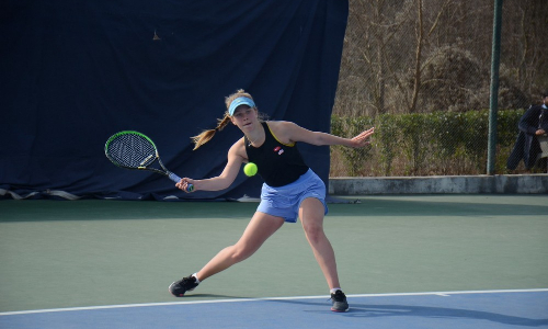 ITF World Juniors: Dmitry stuns Holder 2-0